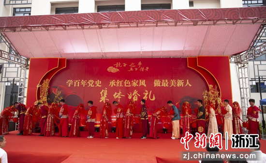 传统中式婚礼仪式  刘俊梅提供