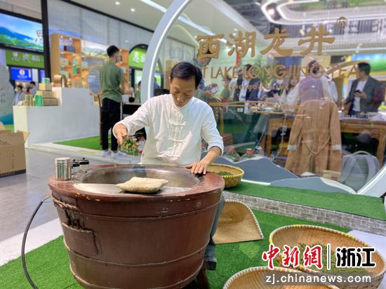第四届中国国际茶叶博览会。钱晨菲 摄