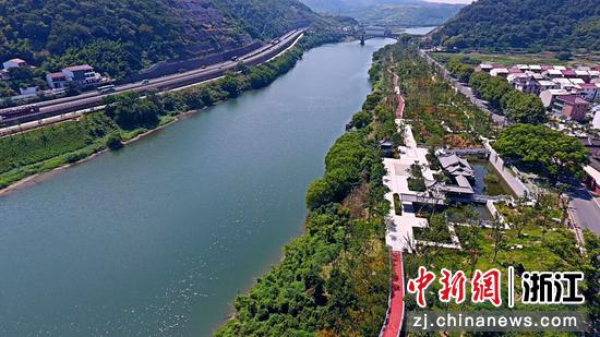 曹娥江上游剡溪段 金颖华供图