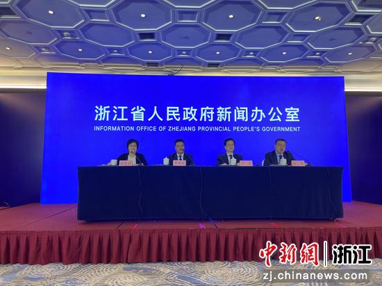 新闻发布会现场。黄慧 摄