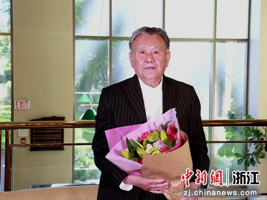 车英麟  庞天明 摄