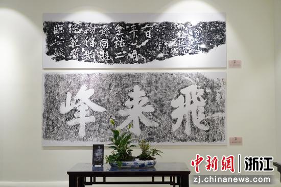 室内展区展出的作品。项敏慧 摄