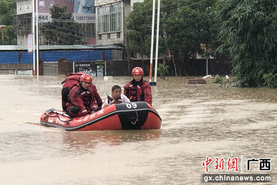 桂林消防员梅态龙:庆百年铭初心 不负青春“火焰蓝”