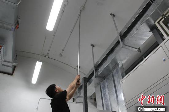 近日，北京冬奥会延庆赛区外围配套综合管廊工程完成建设工程消防验收。　许小蕊　摄