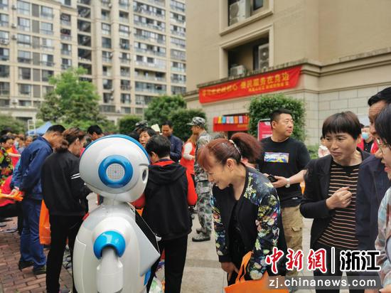 数智化的宣传服务深入民心 余杭街道 供图