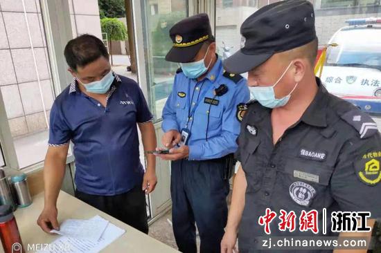 金东区鞋塘办事处疫情防控工作现场。郭新威 摄