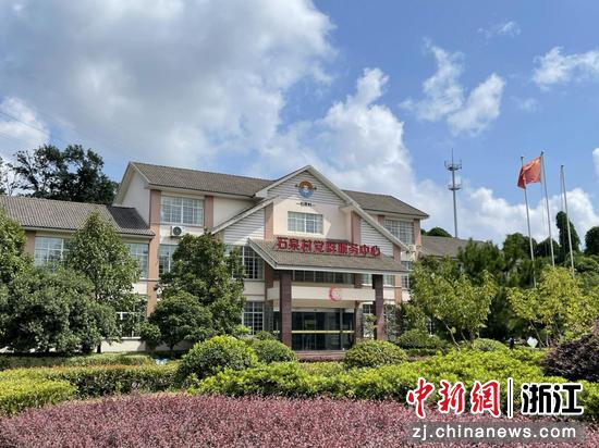 石泉村。 何首达供图