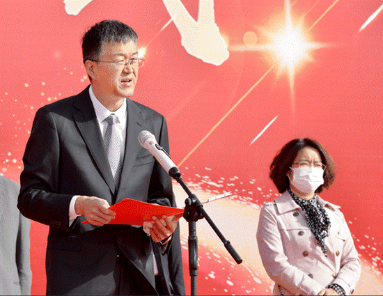 广汇置业副董事长李文强致辞。