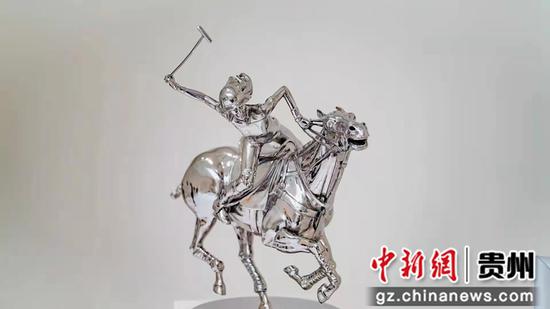 《时代脉络——雕塑家李钢精选作品展》开展