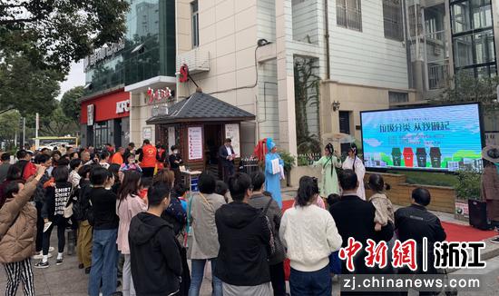 文艺宣传活动现场  杜斌斌 摄