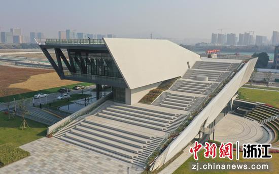 航拍杭州大运河音乐公园阶梯式景观平台。 王刚 摄
