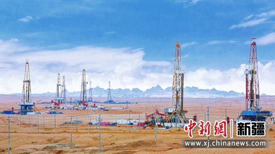 新疆油田2021年油气生产实现“双超” 当量达到1647万吨