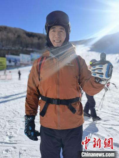 援疆医疗专家冬奥赛场做“滑雪医生”：为运动员提供第一时间救护