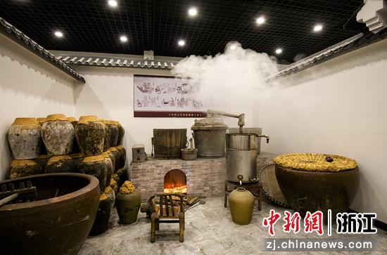 白酒酿造 王敏智 摄