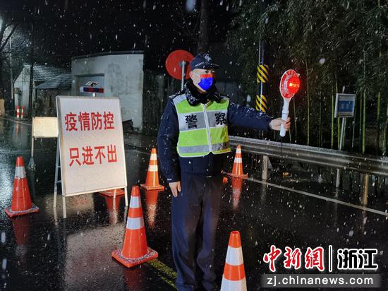 今年春节期间,杭州公安机关全警动员,战疫情斗冰雪,全力做好安保工作