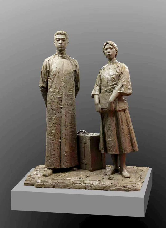 景育民、张启泰雕塑作品《周恩来、邓颖超青年时代在天津》高150CM