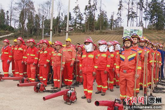 贵州福泉：应急集结森防队伍 筑牢防火安全屏障