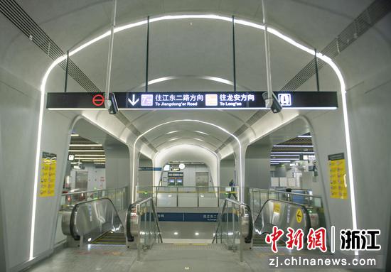 杭州地铁7号线和9号线换乘站—观音塘站。  王刚 摄