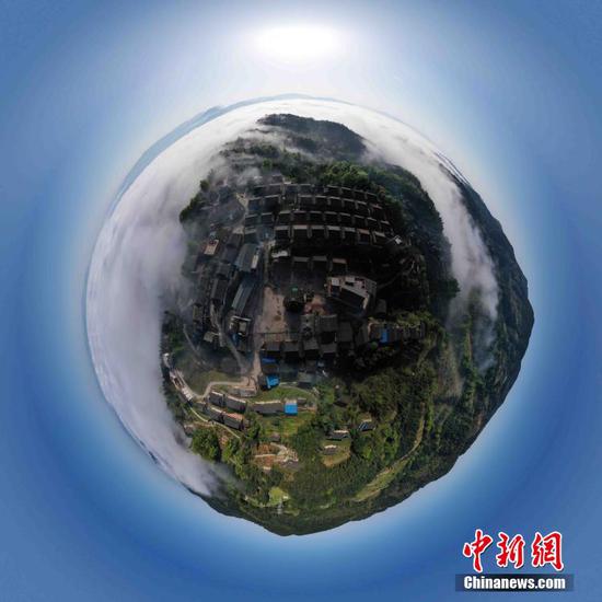 图为从江县高增乡新生村景观（无人机照片）。 吴德军 摄