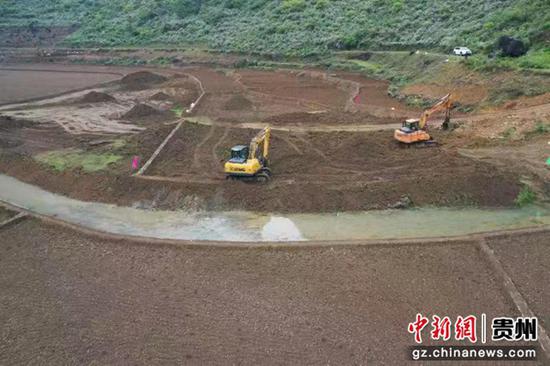 贵州贞丰县：万亩旱地改良田保障粮食安全生产