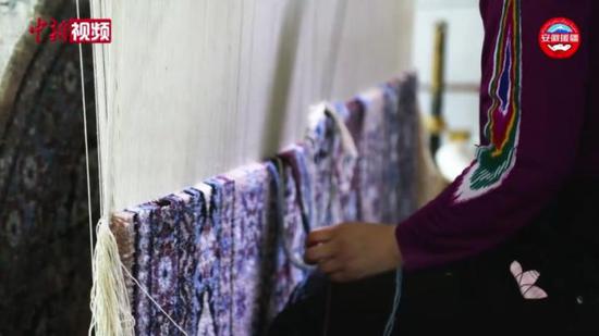“和田三宝”之纯手工编织地毯