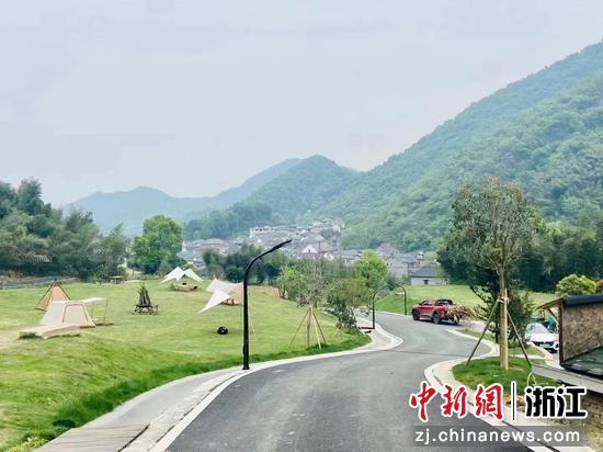 青南村村口风貌。临安区文化和广电旅游体育局供图
