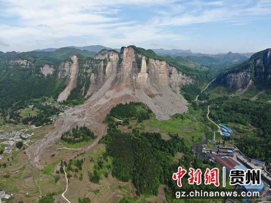 中国安能持续展开贵州织金“5.8”山体崩塌救援