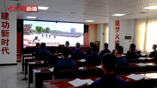 新疆巴州森林消防支隊阿克蘇大隊觀看慶祝中國共產主義青年團成立100周年大會反響熱烈