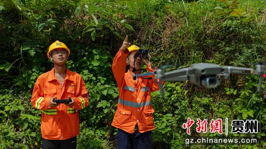 贵阳供电段：无人机助力沪昆高铁电力整治