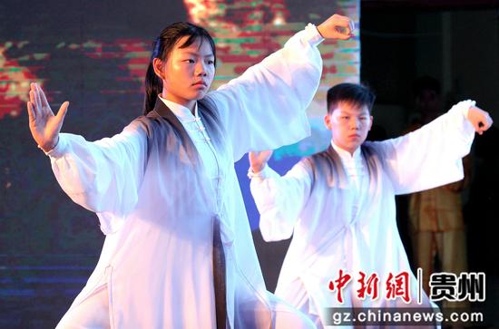 2022年7月16日，黔东南10县太极拳展示交流活动在施秉县举办，图为交流展示画面。