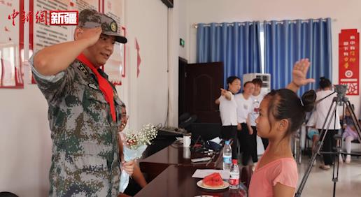 新疆兵团拥军社区开展八一庆祝活动