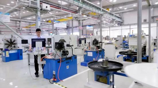 西子势必锐生产车间