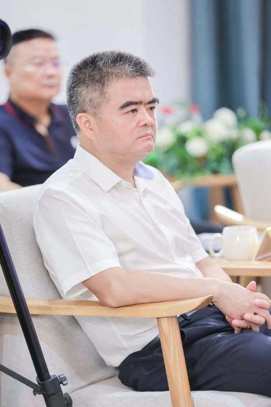 麻承荣出席活动