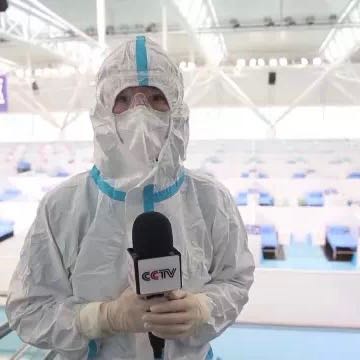 記者探訪烏魯木齊新建方艙醫院 醫療部門正全力開展救治工作