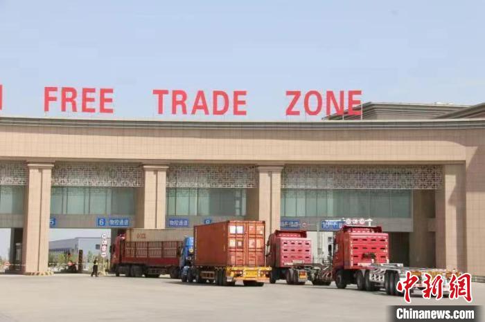 前三季度新疆喀什地區外貿進出口總值達322.2億元