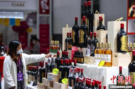 第十一屆中國（貴州）國際酒類博覽會吸引民眾