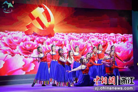 “民星秀”歌舞节目 龙湾区委宣传部供图