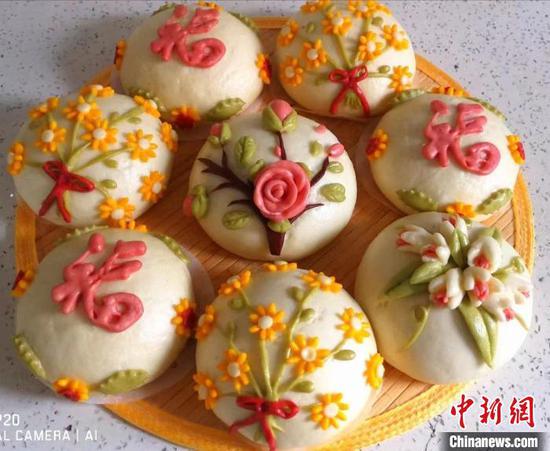 新疆兵团美食“达人”匠心制作唐菓子迎新年