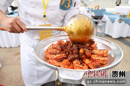 2022年贵州省旅游餐饮技能大赛“火热”开赛