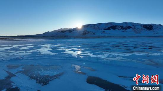 賽里木湖緣何成為新疆重要的冷水魚養殖基地？