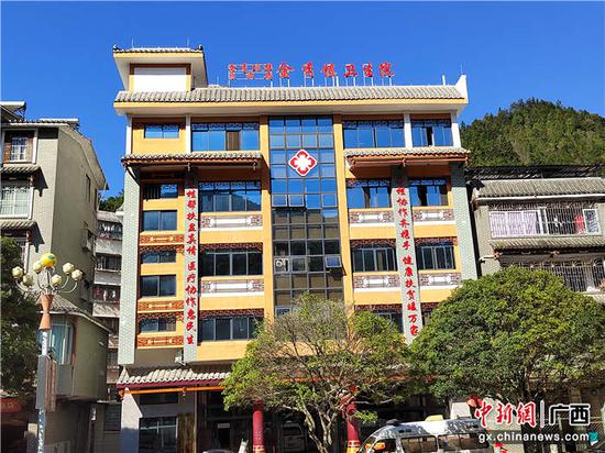 2020年,金秀县投入粤桂协作资金390万元建设金秀镇卫生院门诊住院楼。颜莉莉 摄 2020年,金秀县投入粤桂协作资金390万元建设金秀镇卫生院门诊住院楼。颜莉莉 摄
