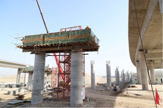 融入丝绸之路经济带核心区建设的枢纽 G314线喀什过境段公路项目建设紧锣密鼓