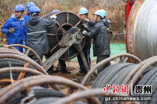 图为施工现场。 瞿宏伦 摄 图为施工现场。 瞿宏伦 摄