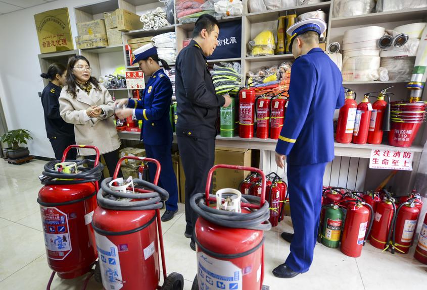 乌鲁木齐：联合检查 整顿和规范消防产品市场秩序