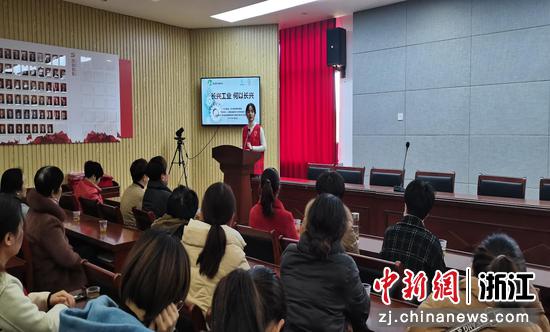 ��������Ա���Ƿ�������ҵ���˺��Գ��ˡ��Ĺ��¡���� ��