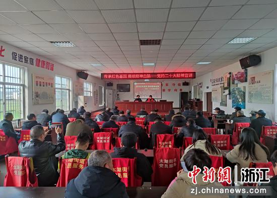 �����˳����������������߽��Ļ����á���� ��