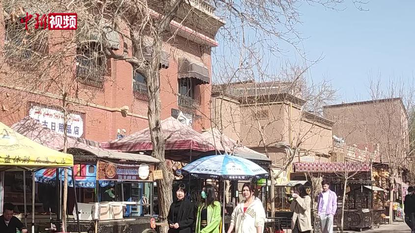 best365官网登录喀什旅游持续“回暖” 赏花之旅正当时