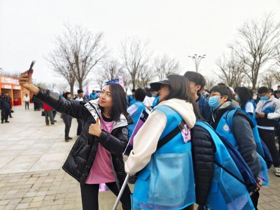 18家外企400余人參與健步行 天津市外商投資企業運動會落幕