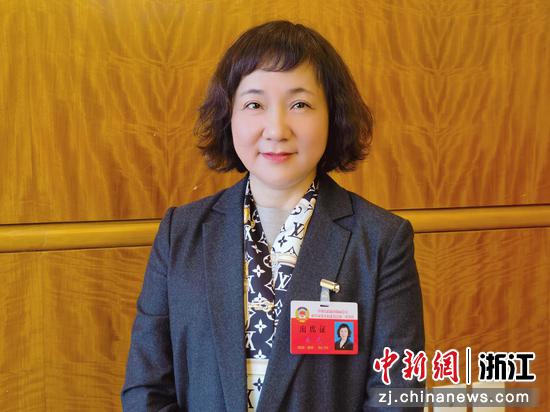 蔡斌履职 受访者供图
