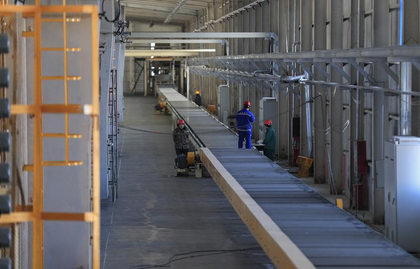 全疆最大纸面石膏板企业将建成投产